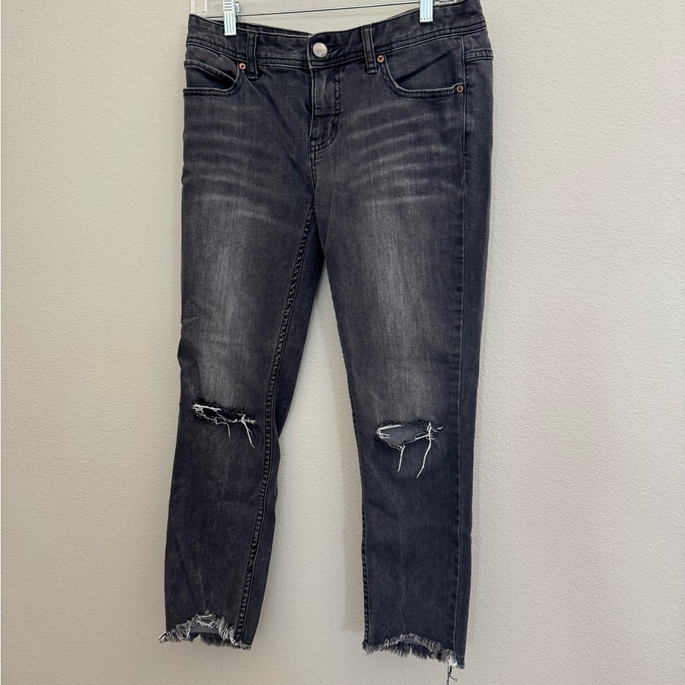 Free People Black Distressed Women Jeans - Cropped Jeans